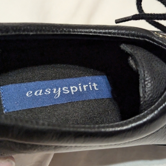 💰SALE💰Easy Spirit Motion size 6 black leather Oxfords ladies NARROW FIT - Picture 4 of 8